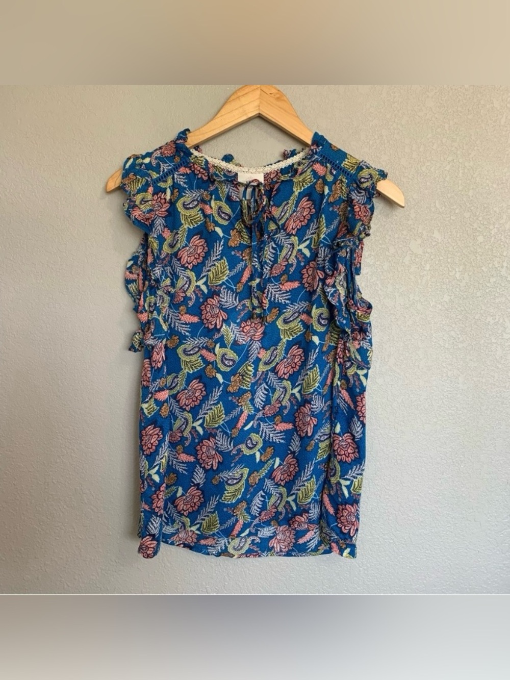 Knox Rose Blue Floral Sleeveless Blouse Top Size XS Bohemian Hippie NWT - Picture 3 of 17